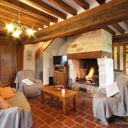 Maison De Caractere A Avec Cheminee Et Animaux Acceptes - Fr-1-497-19