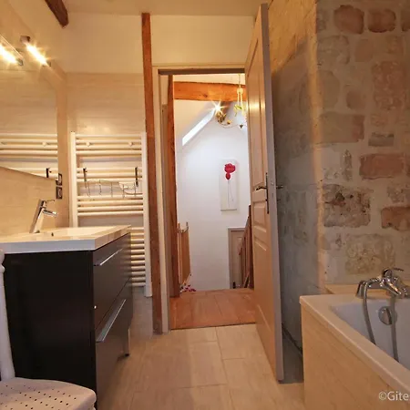 Maison De Caractere A Avec Cheminee Et Animaux Acceptes - Fr-1-497-19 Летний дом