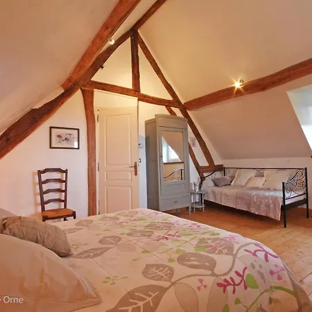 Dom wakacyjny Maison Traditionnelle Avec Jardin, Animaux Admis, Wifi Et Equipements Inclus - Fr-1-497-19