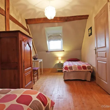 Летний дом Maison De Caractere A Avec Cheminee Et Animaux Acceptes - Fr-1-497-19 Crouttes
