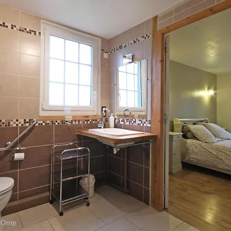 Maison De Caractere A Avec Cheminee Et Animaux Acceptes - Fr-1-497-19