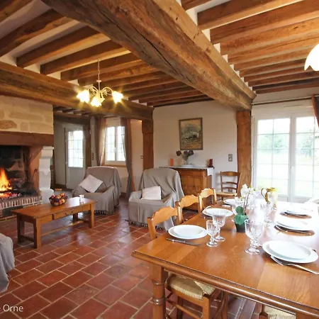 Maison De Caractere A Avec Cheminee Et Animaux Acceptes - Fr-1-497-19