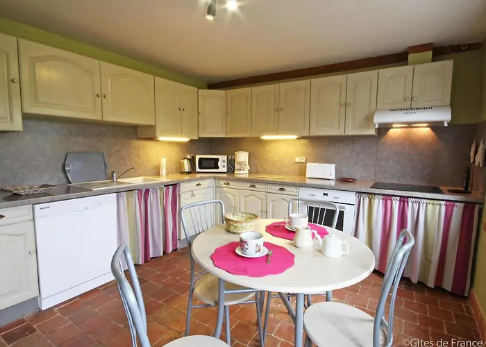 Maison De Caractère à Avec Cheminée Et Animaux Acceptés - Fr-1-497-19 Casa de Férias Crouttes